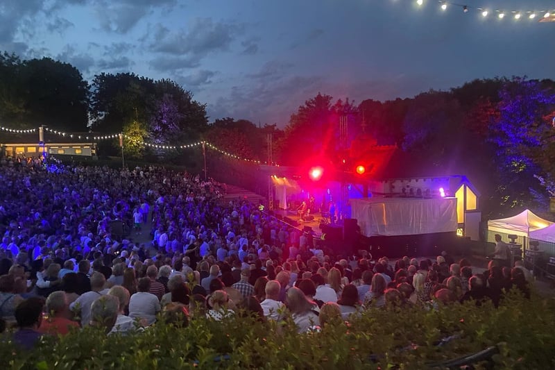 Kelvingrove Park will once again play host to Summer Nights at The Bandstand throughout August with a number of well known acts performing in the West End of the city such as Squeeze, Del Amitri and Glasvegas performing. 