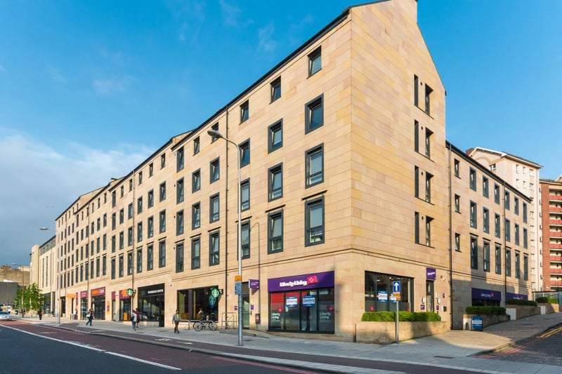 Another option when it comes to student accomodation is the Destiny Student Shrubhill Campus, located a 10 minute walk from Waverley Station. For £316 you can get a double room with private bathroom for a Friday and Saturday night in August. There's also access to kitchen facilities, shared living areas, a laundry and free WiFi.