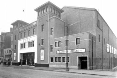 The Roxy Cinema opened on 15th September 1930 under the ownership of James Graham and was closed in October 1962 before being demolished along with the surrounding run-down  tenements. 