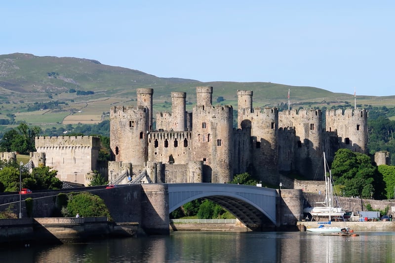 Conwy Castle is very well preserved and truly feels like going back to medieval times. It is a World Heritage site and described as ‘one of the most magnificent medieval fortresses in Europe.’