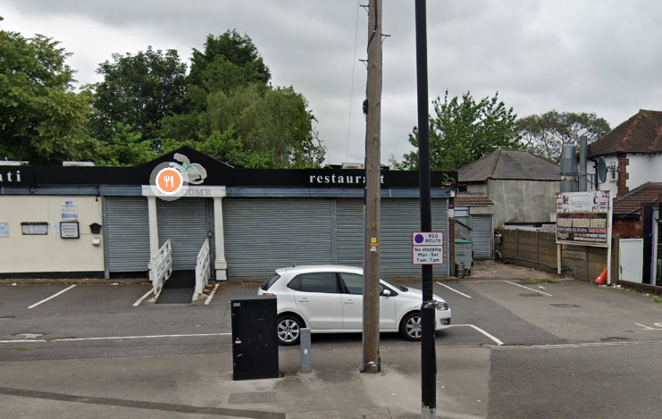 The award-winning Bangladeshi food restaurant specialises in authentic Bengali cuisine, quality tandoori, Balti, Biryani and Curry dishes and also serves alcohol. It has 4.5 stars from 402 Google reviews. (Photo - Google Maps)
