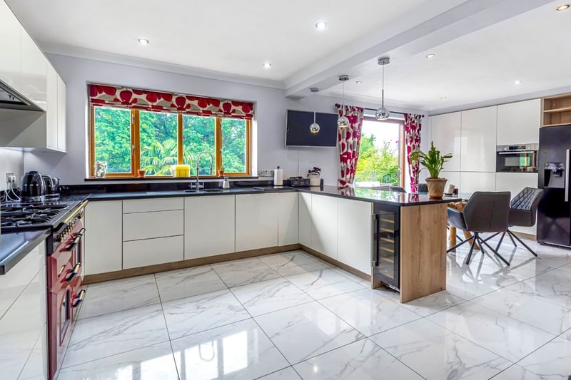 It was recently fitted with a Hatt kitchen. (Photo - Zoopla)