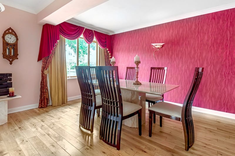 The 3,788 sq. ft family home is welcoming offers over £1,250,000. (Photo - Zoopla)