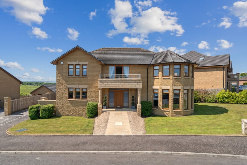 Cleland is the fifth most expensive neighbourhood in North Lanarkshire - with a median property price of £207,034 and 116	homes sold in 2022.