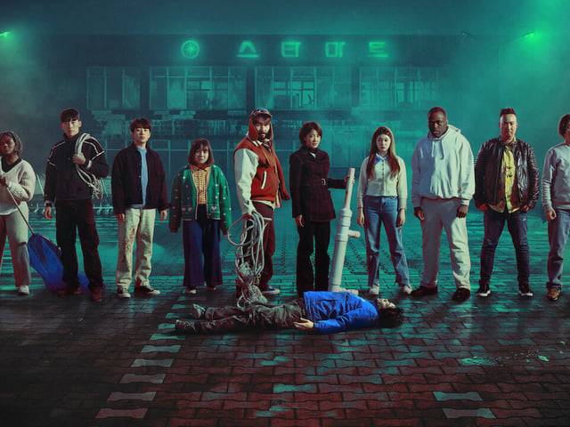 This unscripted reality series sees a host of contestants thrown into a zombie Apocalypse. Certain to be fun!