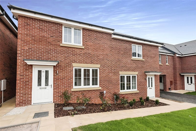 This 3 bed semi-detached house is available for shared ownership
at £185,000. The full market value of £370,000 is available to purchase from a 50% share