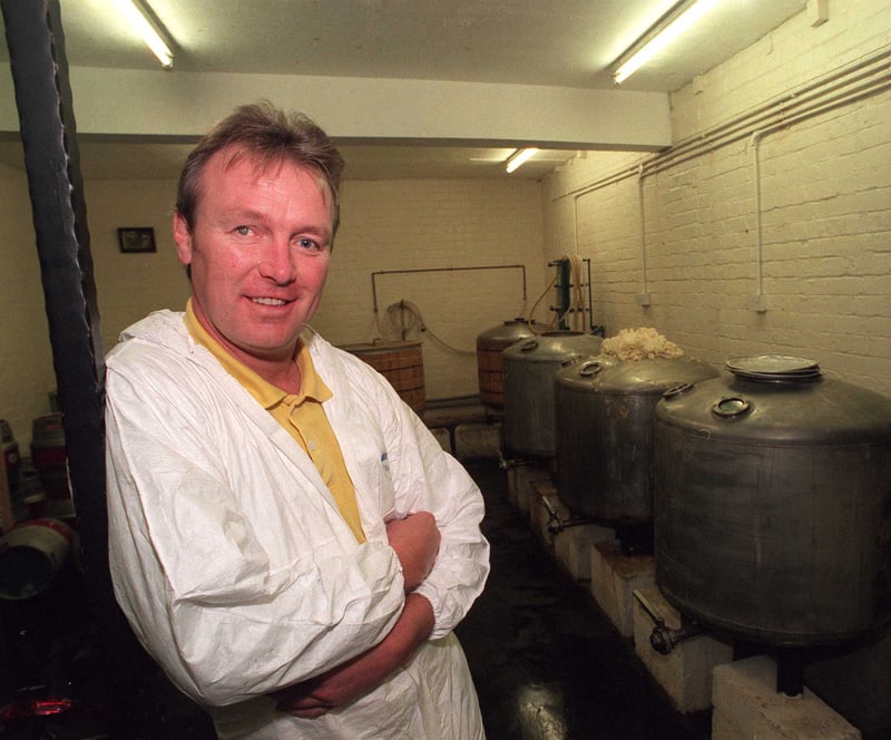 Peter Drummond at his tiny brewery on London Road, Sheffield, in 1999.