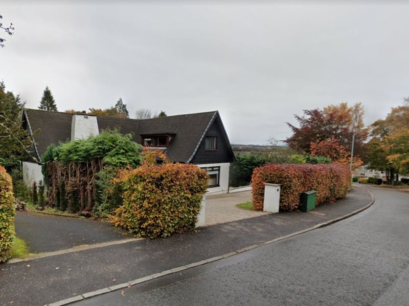East Dunbartonshire's Kilmardinny West area of Bearsden had an average property price of £430,888.
