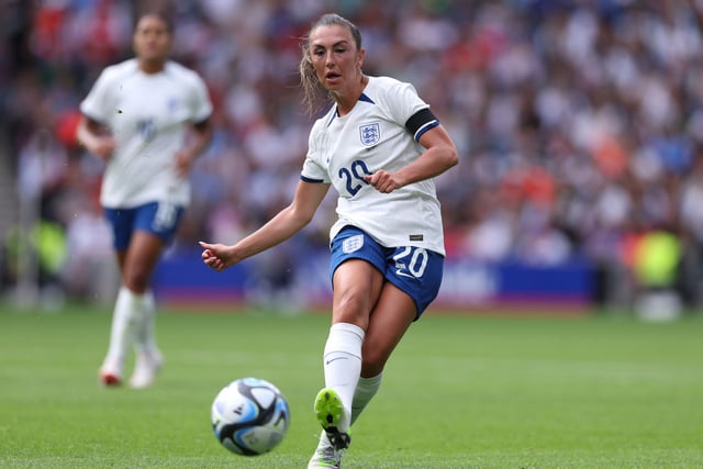 With Keira Walsh ruled out through injury, the Manchester United should be given a starting berth in the deep lying midfield role.