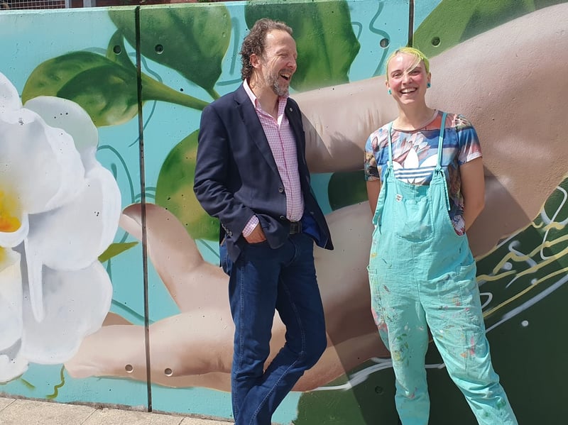 Sheffield Hallam alumna Megan Russell, aka street artist Peachezz, has brightened up Pond Street in Sheffield with a new mural. 