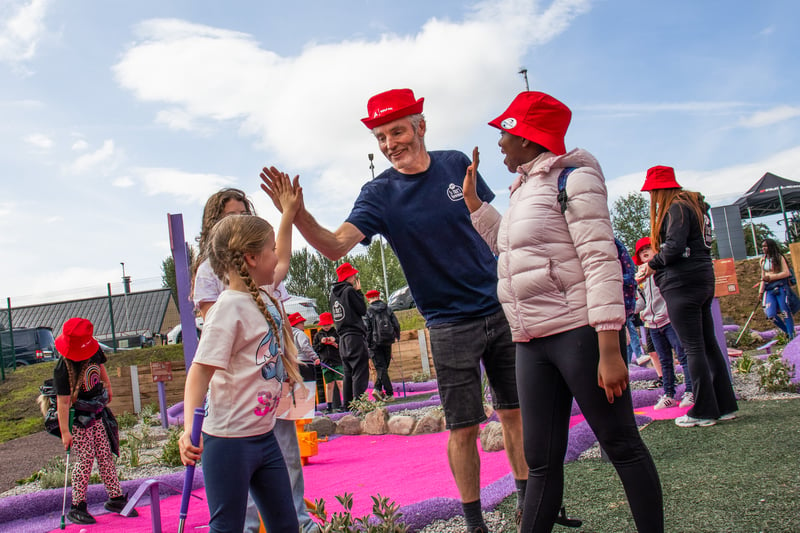 This amazing new family-orientated concept has been created in an attempt to grow the sport at grass-roots level. A number of local kids from schools and nurseries within the community seemed to enjoy their day!