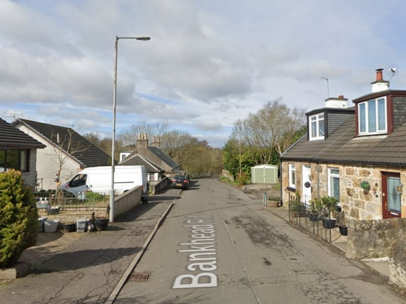 In East Dunbartonshire's Rosebank and Waterside area the average property price was £300,000 in 2021 and £226,256 in 2022, a drop of -24.6%.