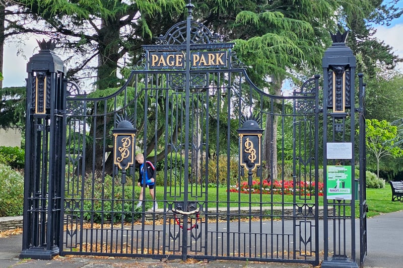 Found at the Broad Street/Park Road entrance southwest of the park, the memorial gates dates back to 1931.