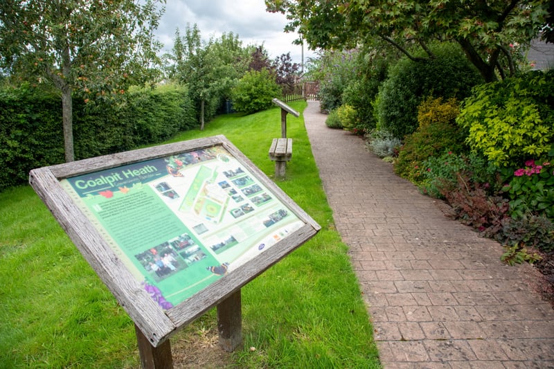 Being in the countryside, and despite the ongoing development, the village boasts many walkways and gardens where residents can enjoy nature. 