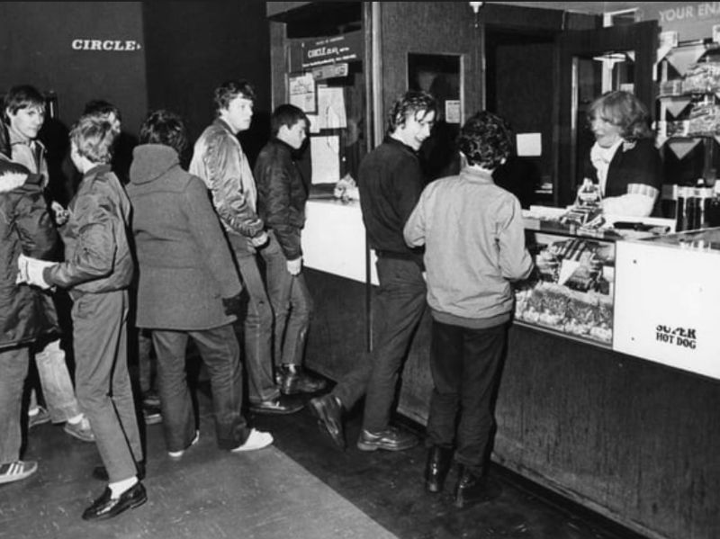 The cinema has always been a popular spot for romance, with lovers canoodling in the back row under the dimmed lighting. Rom-coms ruled during the 80s, with classics like When Harry Met Sally, Dirty Dancing, Splash, and Overboard all enchanting moviegoers.