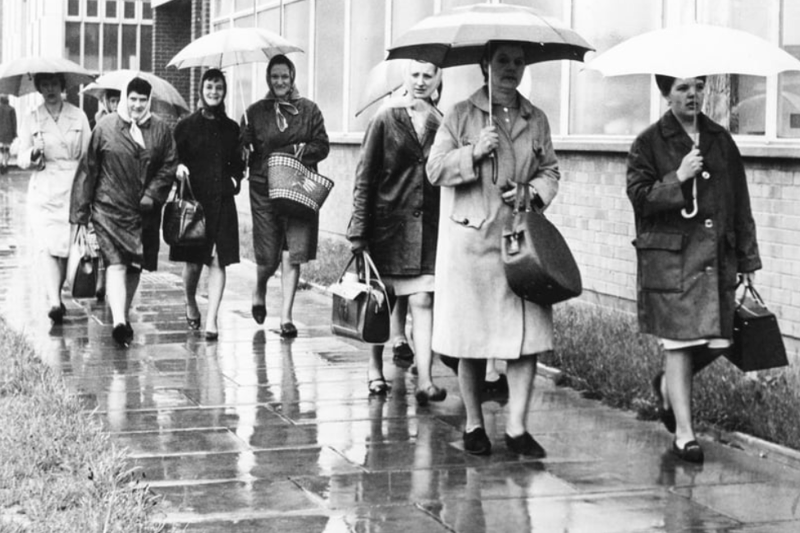 Plessey workers arriving for a day's work in May 1967. Photo: Shields Gazette