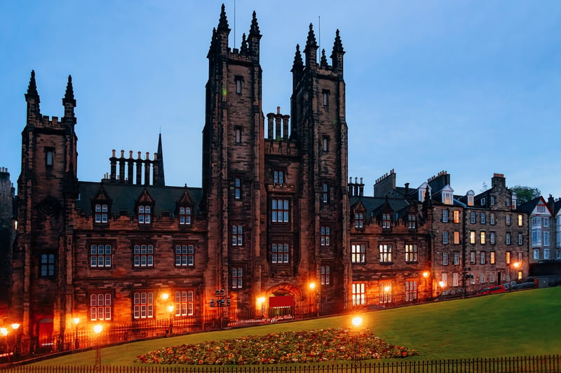 Ranked in second place is the University of Edinburgh, whose campus encompasses a large swathe of the old town. The university has produced some of Scotland’s greatest and most influential people, from Charles Darwin to Alexander Graham Bell.
