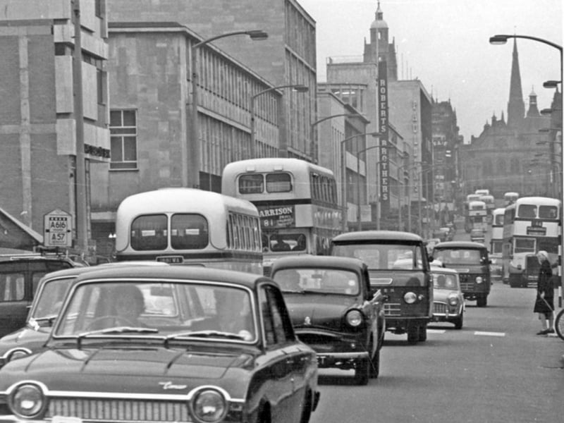 The Moor, Sheffield city centre, in 1965, showing the Roberts Brothers and Pauldens department stores. Photo: Picture Sheffield/Sheffield Newspapers