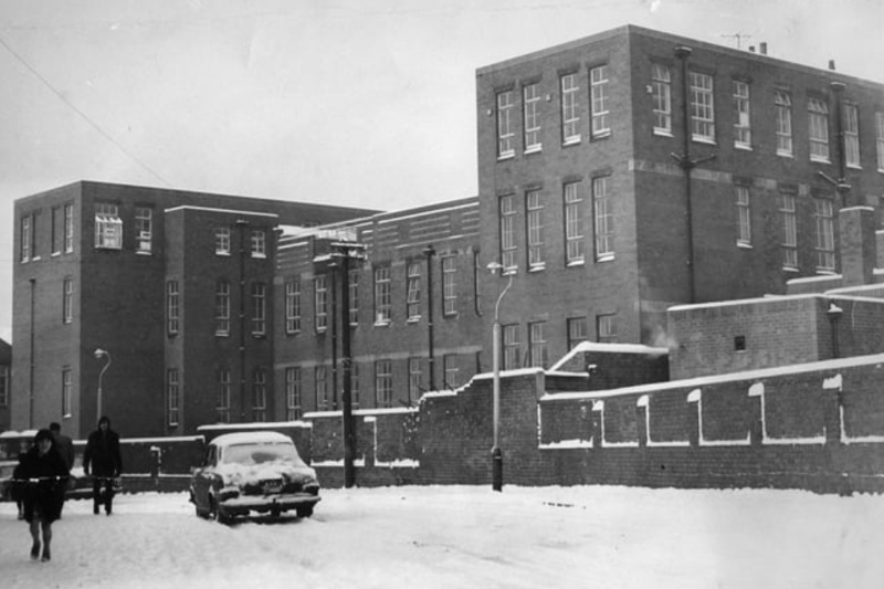 Stanhope Road Secondary School in the snow in February 1972. Did you go to the school? Photo: Shields Gazette