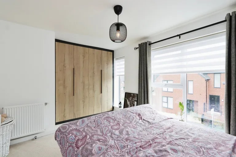 This two bedrooms both have room for a double bed. (Photo courtesy of Zoopla)