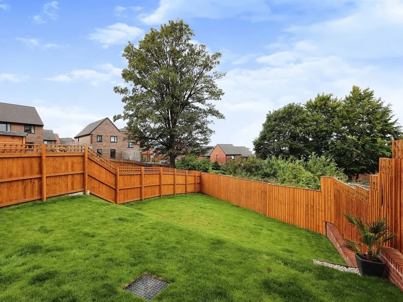 The rear garden is very spacious. (Photo courtesy of Zoopla)