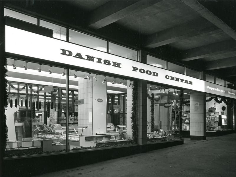 The Danish Food Centre on St Vincent Street offered up a veritable smorgasbord of Dansk culinary delights for Glaswegian food lovers in the ‘70s and ‘80s. Opening in 1969, the Glasgow centre was the 3rd of its kind in the United Kingdom after London and Manchester, and a unique type of restaurant for its time, introducing Brits to a wide range of the best Danish grub. As well as the restaurant, the centre also offered a couple of shops, one selling Danish art work and other goods, and the other a selection of Danish foodstuffs. The Danish Food Centre proved to be hugely popular in its early years and certainly ranks as one of the most fondly-recalled food establishments on our list.