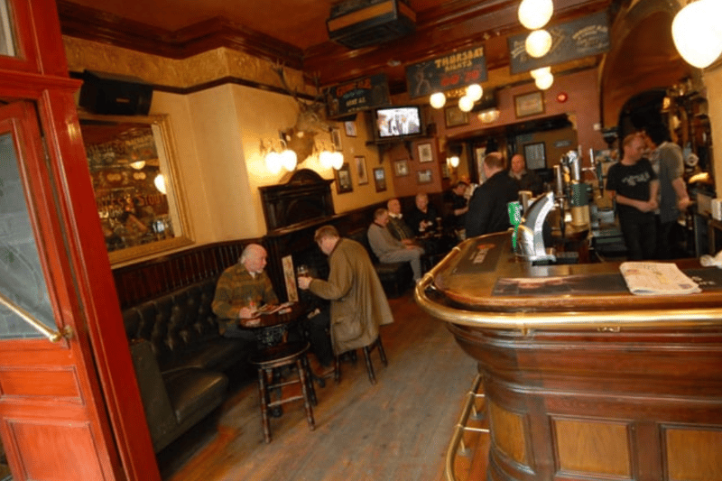 The Stag's Head pictured 11 years ago with lots of locals enjoying a drink with pals. Photo: SN