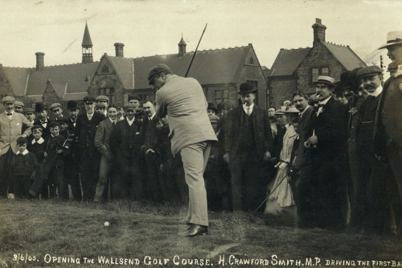 Hugh Crawford Smith MP, driving the first ball at the opening of Wallsend Golf Course, 3 June 1905. (Tyne & Wear Archives & Museums)