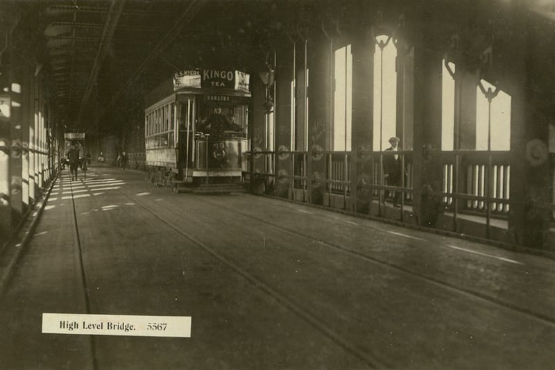 Postcard showing a tram passing along the High Level Bridge between Gateshead and Newcastle upon Tyne, early 20th Century (Tyne & Wear Archives & Museums)