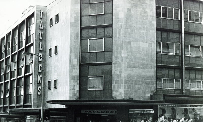 Pauldens department store, at the top of The Moor, Sheffield, in 1970. The store opened in 1965 and in 1973 became Debenhams.