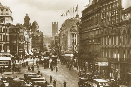 Many buildings in St George’s Place, including the Washington Hotel, were demolished in the 1960s to make way for the new development of St John’s Shopping Centre.