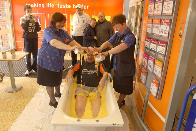 Mick Scholey tested out the custard bath at Sainsbury's in Silksworth in 2006.

