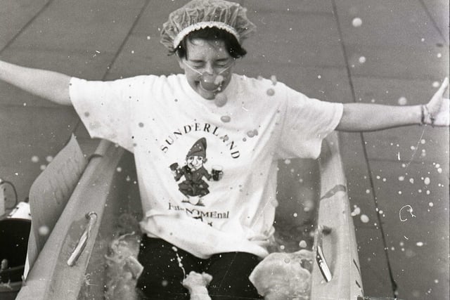 Judith Edwards tried out a bath of paste for Comic Relief in 1991.