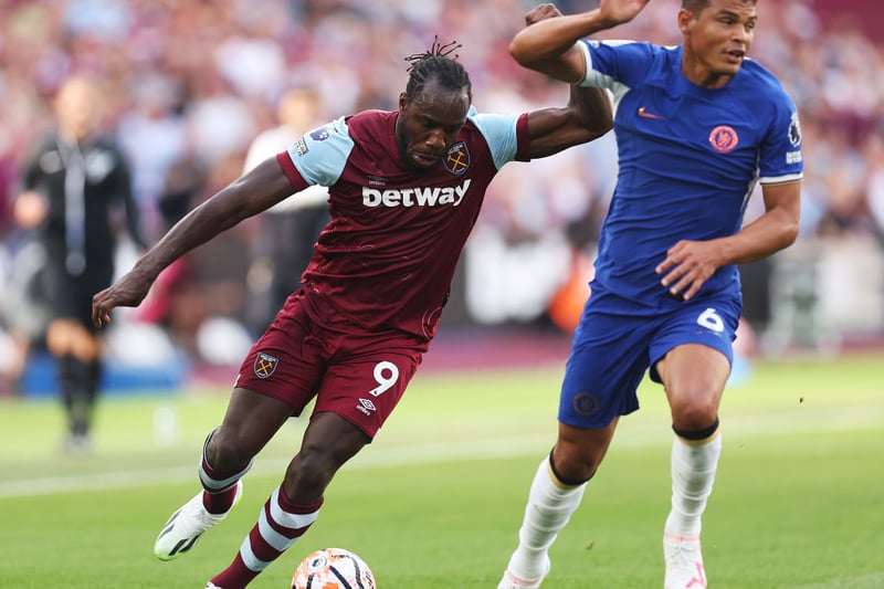 Got outmuscled easily by Michail Antonio earlier on. Used his experience incredibly well though.