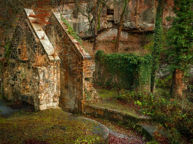 Roslin is a quaint village in Midlothian, situated around seven miles from Edinburgh. The woodland has been described as ‘semi-natural’ and ‘ancient’ and it is home to riverside paths, fascinating wildlife like bullfinches and the semi-ruined Rosslyn Castle.