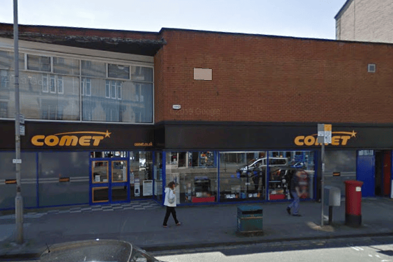 Comet was a popular spot on Dumbarton Road for many years with the store now being home to Cellino’s. 