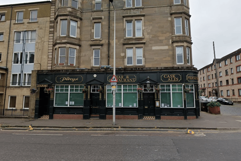 Google Reviews say: “Nice pub with great pub food. Even possible to order from the menu off Percy next door.” Address: 398 Easter Rd, Edinburgh EH6 8HT