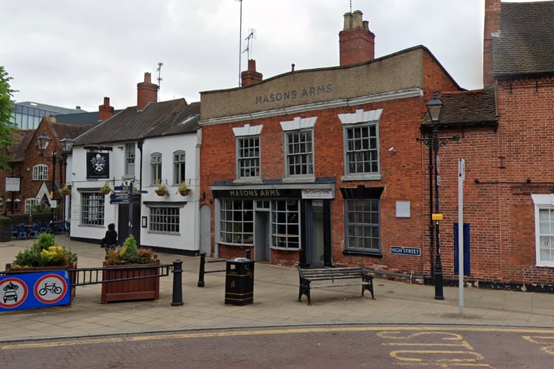 At The Mason’s Arms on Solihull High Street, you will find classic pints, cask ales, showstopping cocktails, and pub food as well as a 80s themed night on Sunday August 27. And, it has free entry! (Photo - Google Maps)