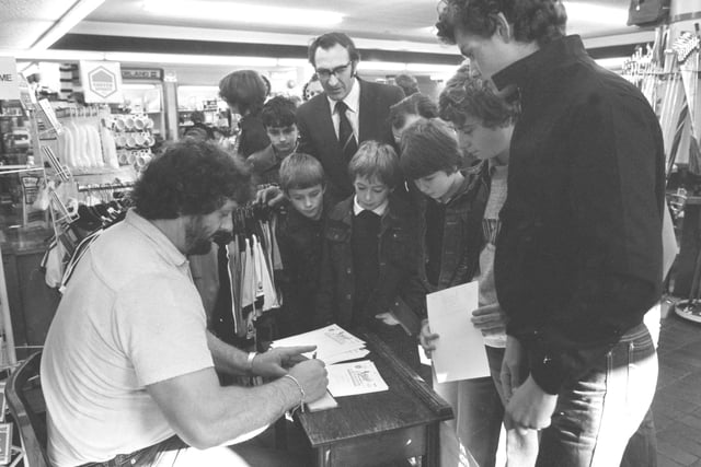 Former European Shot Putt Champion Geoff Capes at Josephs toy shop in 1981.