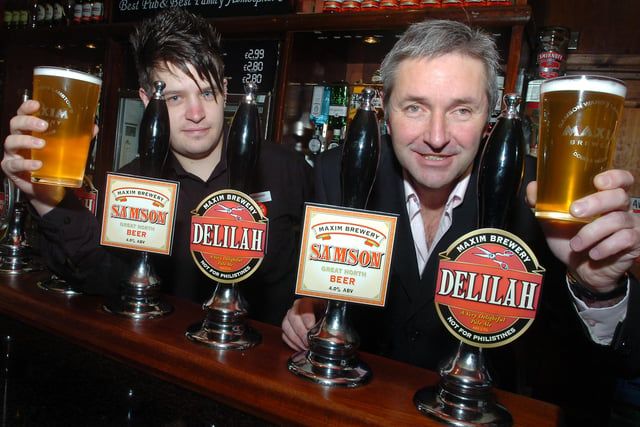 Team Leader at The William Jameson, Anth Maven and Mark Allison from Maxim Brewery.
Mark was launching his new beer "Delilah" at the pubs mini beer festival in 2011.
