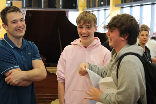 After much hard work studying and preparing, pupils at Springwell Community College have been excitedly collecting a set of fantastic GCSE results throught the morning.