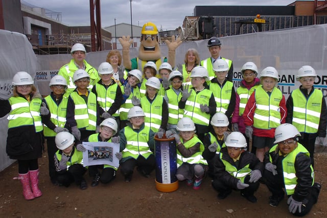 Pupils from Hudson Road primary school helped to bury a time capsule to commemorate the £15million Primark expansion at The Bridges 11 years ago.