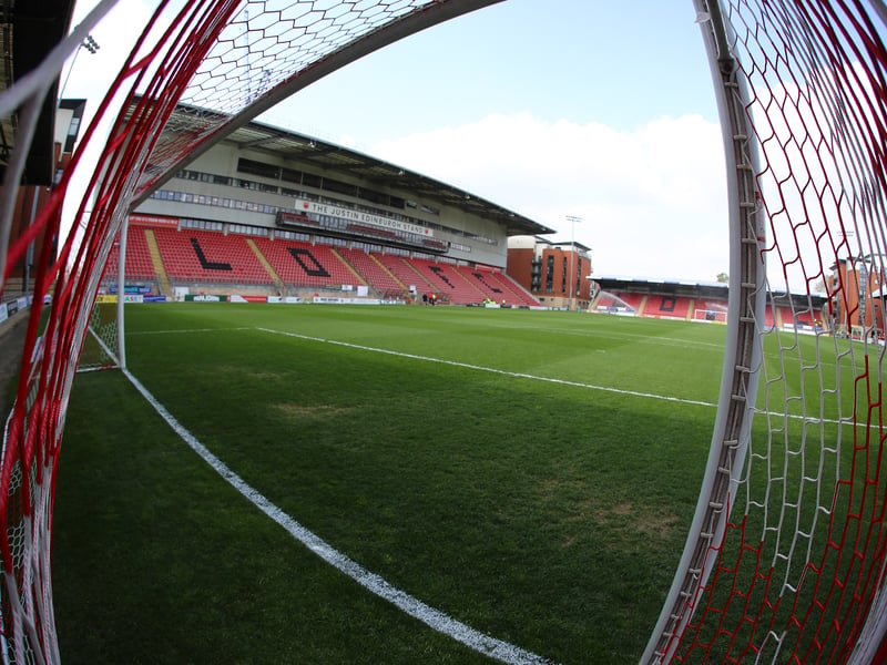 Average attendance - 8,318