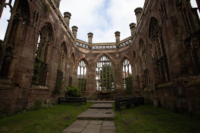 Known locally as the Bombed Out Church, St Luke’s was built between 1811 and 1832, It was badly damaged during the Liverpool Blitz in 1941 and remains damaged. It is now and arts and events venue, with garden bar and cafe.