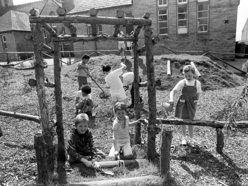 Manor Lodge First School pupils at play in May 1990