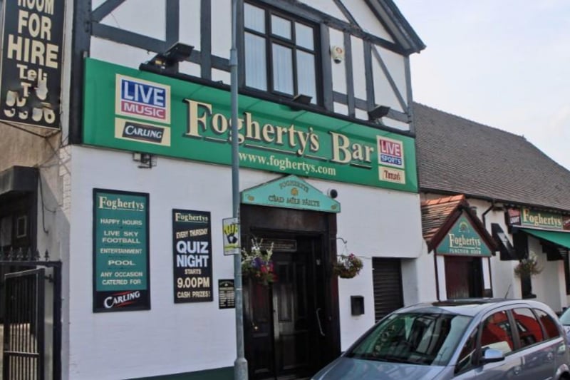 This live music venue with a function room is closed to Smithdown Road and has an outdoor seating area. There is also two bedroom owner accommodation. Full details: https://www.rightmove.co.uk/properties/119501786#/?channel=COM_BUY