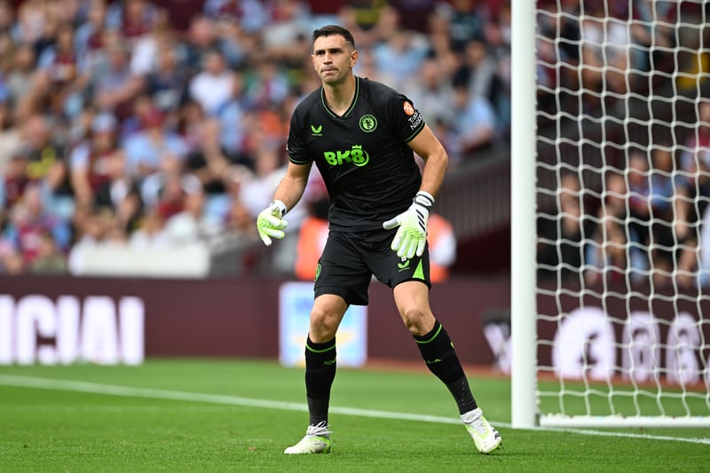 Villa’s undisputed number one should return from injury in time. Emery has said: “Emi Martinez trained this morning, tomorrow the last training is going to be important for him to play or not. Hopefully yes. Tomorrow we are going to prepare the for match and be ready for Sunday.”