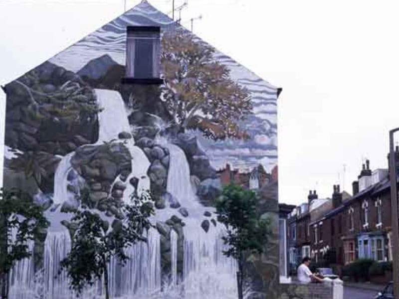 Waterfall mural by brothers Ben and Tristram Carder on the gable end of No. 48 Holland Road, in Lowfield, Sheffield, viewed from Asline Road, in 1983. Photo: Jack Barnaby/Monica Frith/Picture Sheffield