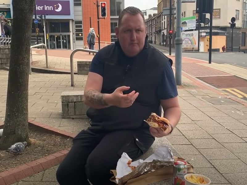 Rate My Takeaway star Danny Malin reviews a chicken burger from Fat Hippo in Sheffield, which he visited in April 2021.

He said: "As a chicken burger I'm going to give that a nice solid 8. I think that's quite nice. Beautiful."