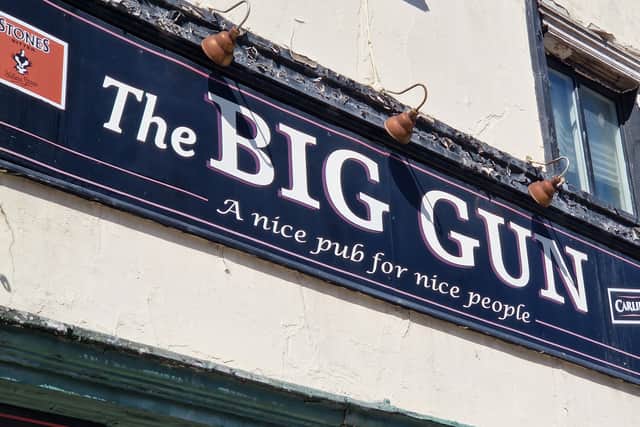 The Big Gun, 'A nice pub for nice people'